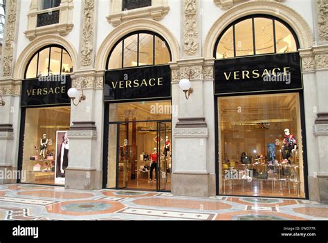 uccisione versace|is Versace italian or french.